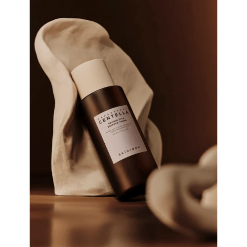 Skin1004 Madagascar Centella Probio-cica Essence Toner 210ml